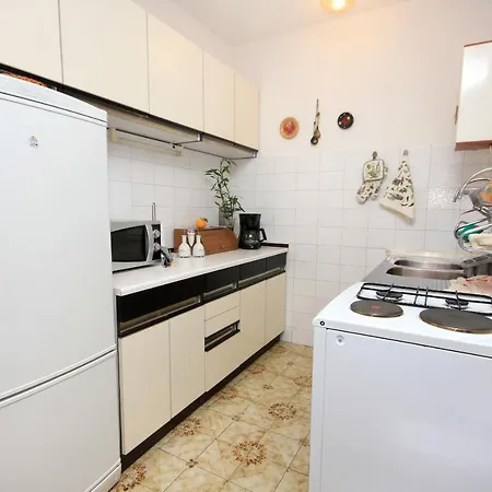 Seaside House Okrug Gornji, Ciovo - 7513 * Trogir