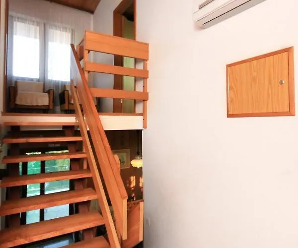 Seaside House Okrug Gornji, Ciovo - 7513 Будинок відпочинку Трогір