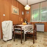 Seaside House Okrug Gornji, Ciovo - 7513 * Трогир