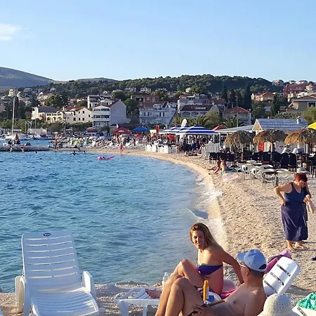 Seaside House Okrug Gornji, Ciovo - 7513 Дом отдыха *